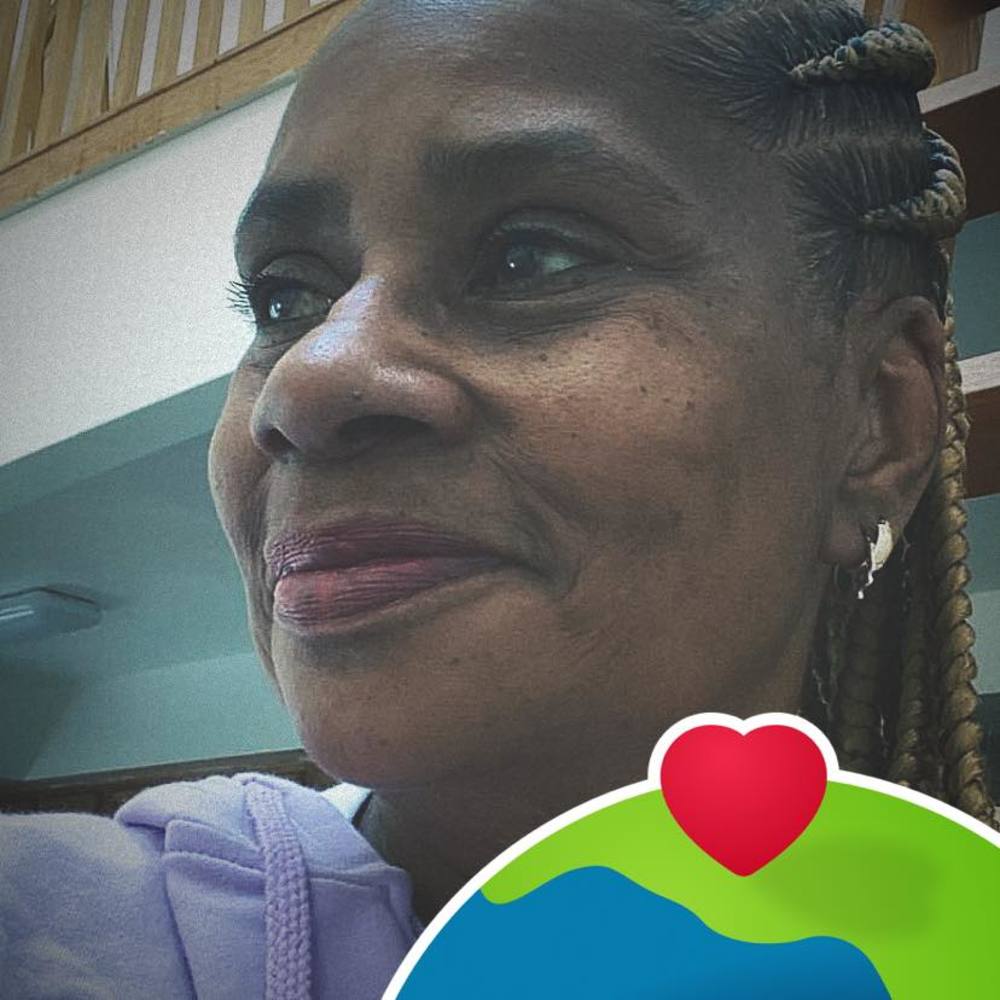 Meet your Posher, Angela